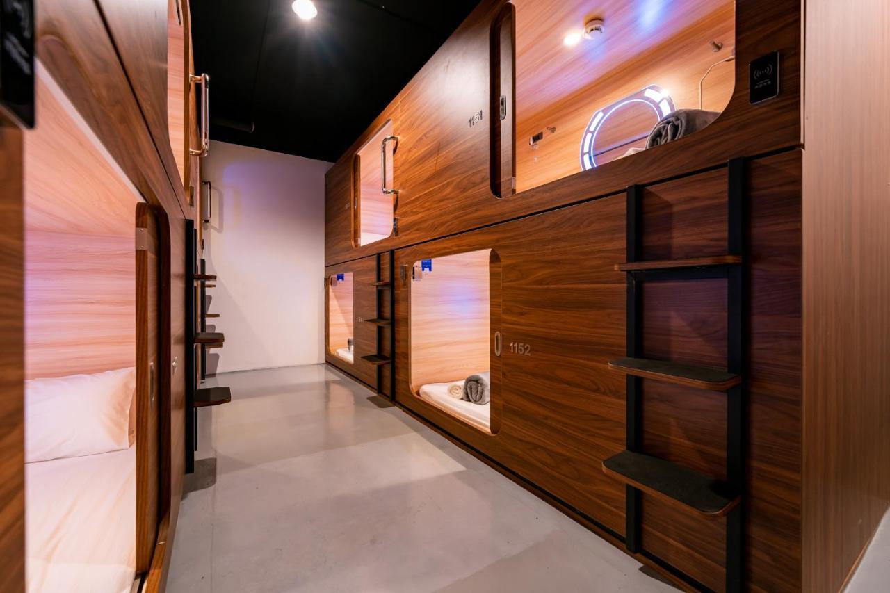 Hotel kapsul Jpod Capsule